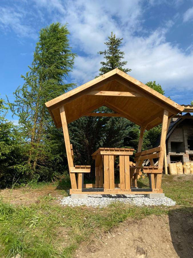 Gîte pour 6 personnes, avec vue et jardin dans Dorna-Arini - 4