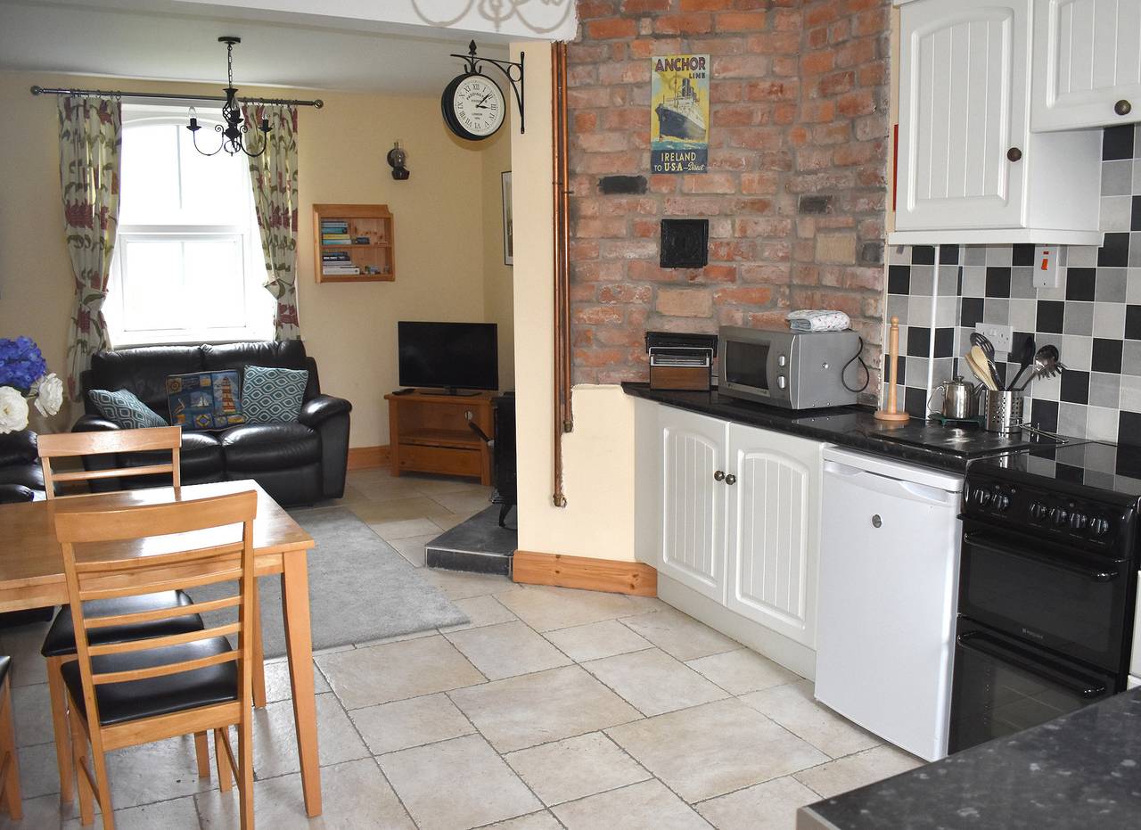 Anchor Cottage Portsalon in Knockalla ED, Lough Swilly