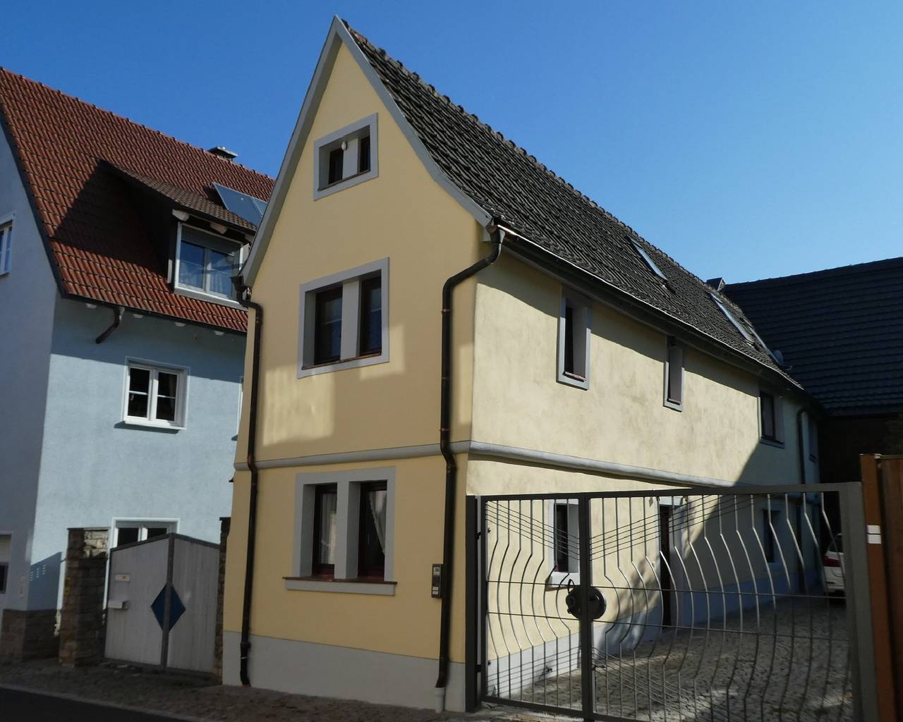 Ganze Wohnung, Ifam - Ihr Ferienhaus am Main - Ferienhaus am Main (80qm) mit voll ausgestatteter Küche in Zellingen, Fränkisches Weinland
