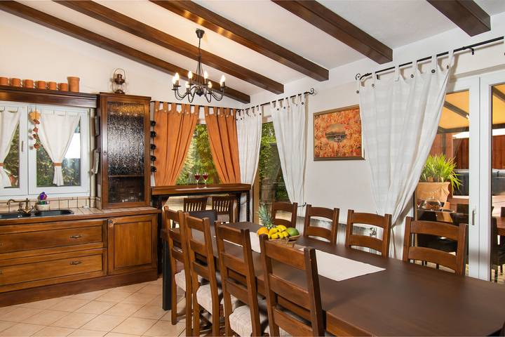Villa pour 12 personnes, avec Jardin et Piscine à Šibenik - 2