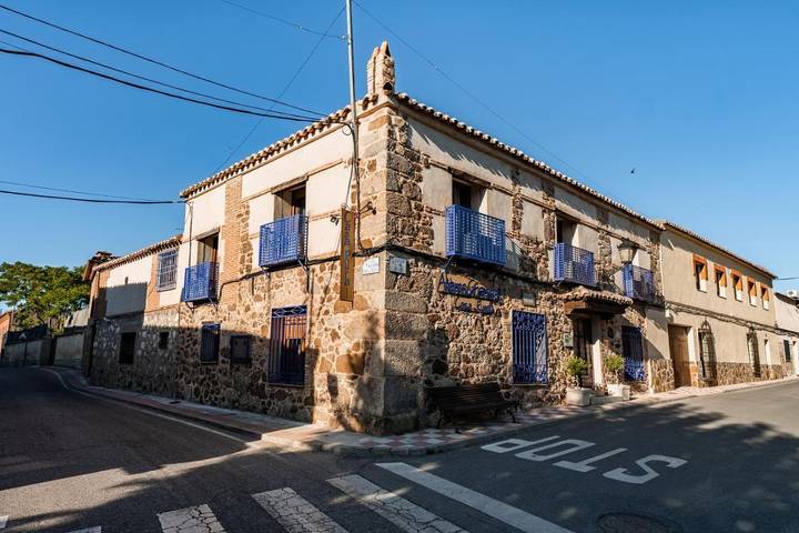 Casa rural para 2 personas, con jardín además de balcón y vistas, Se admiten mascotas en Montes de Toledo - 2