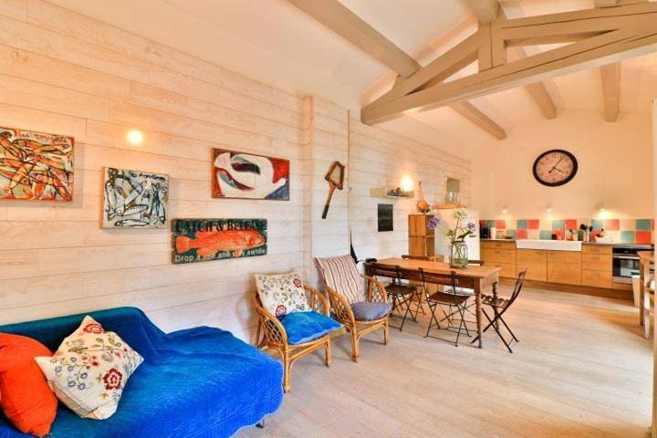 Location de vacances pour 12 personnes, avec terrasse et jardin dans Port du Niel - 2