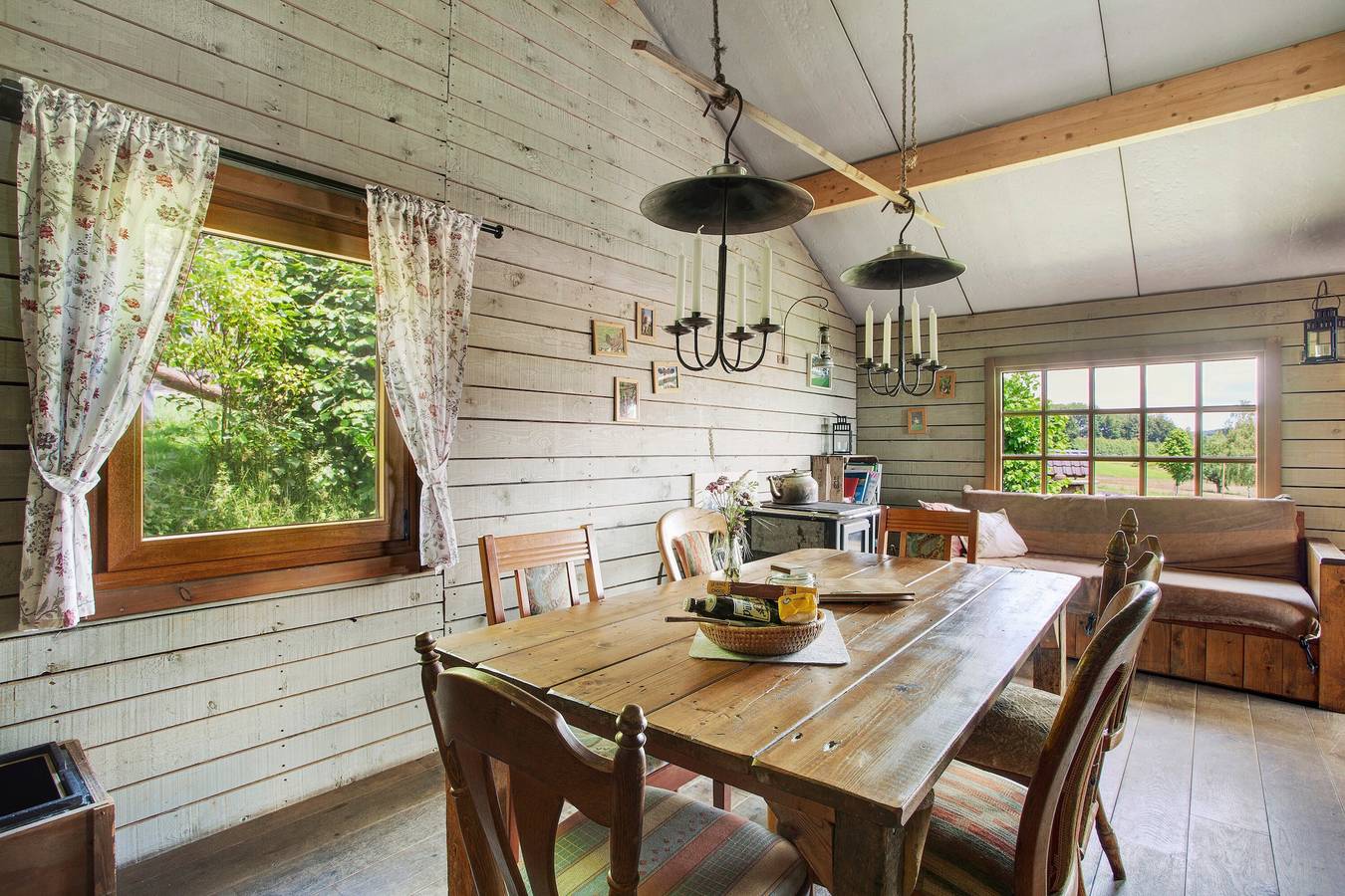 Appartement entier, Appartement 'Ferienhütte Berken' avec terrasse privée et jardin commun, séjour sans électricité in Schmallenberg, Arrondissement du Haut-Sauerland