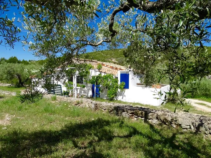 Ferienhaus für 4 Personen, mit Ausblick und Pool sowie Garten - 1