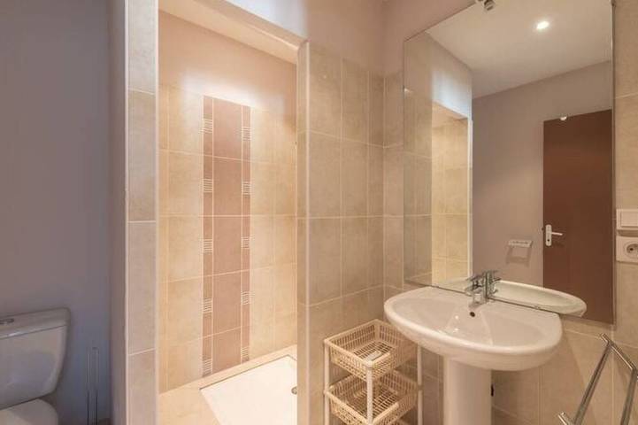 Location de vacances pour 5 personnes, avec jardin et piscine à Gagnières - 4