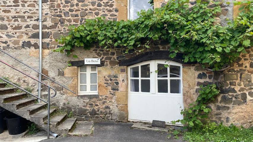 Gîte pour 2 personnes, avec terrasse ainsi que jardin et vue, animaux acceptés à Saint-Jean-Saint-Gervais
