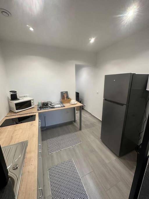 Gîte pour 2 personnes, avec terrasse à Montfermeil - 3