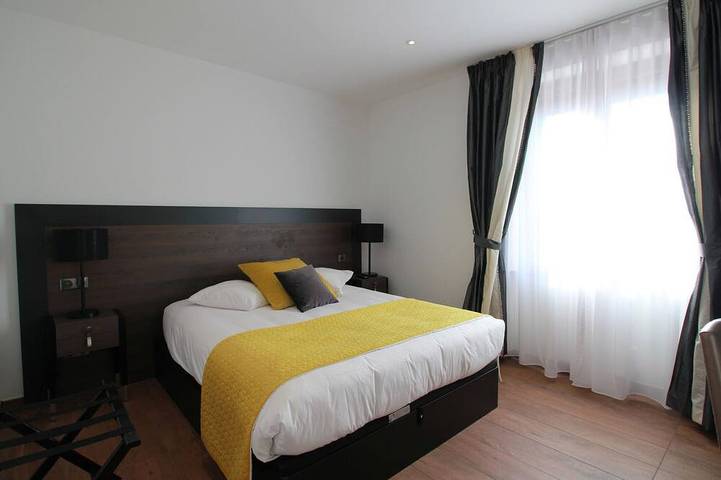 Charmantes Ferienwohnung im Elsass: Privat-Sauna, Pool, Terrasse, neben Weingarten in Rufach, Gebweiler und Umgebung