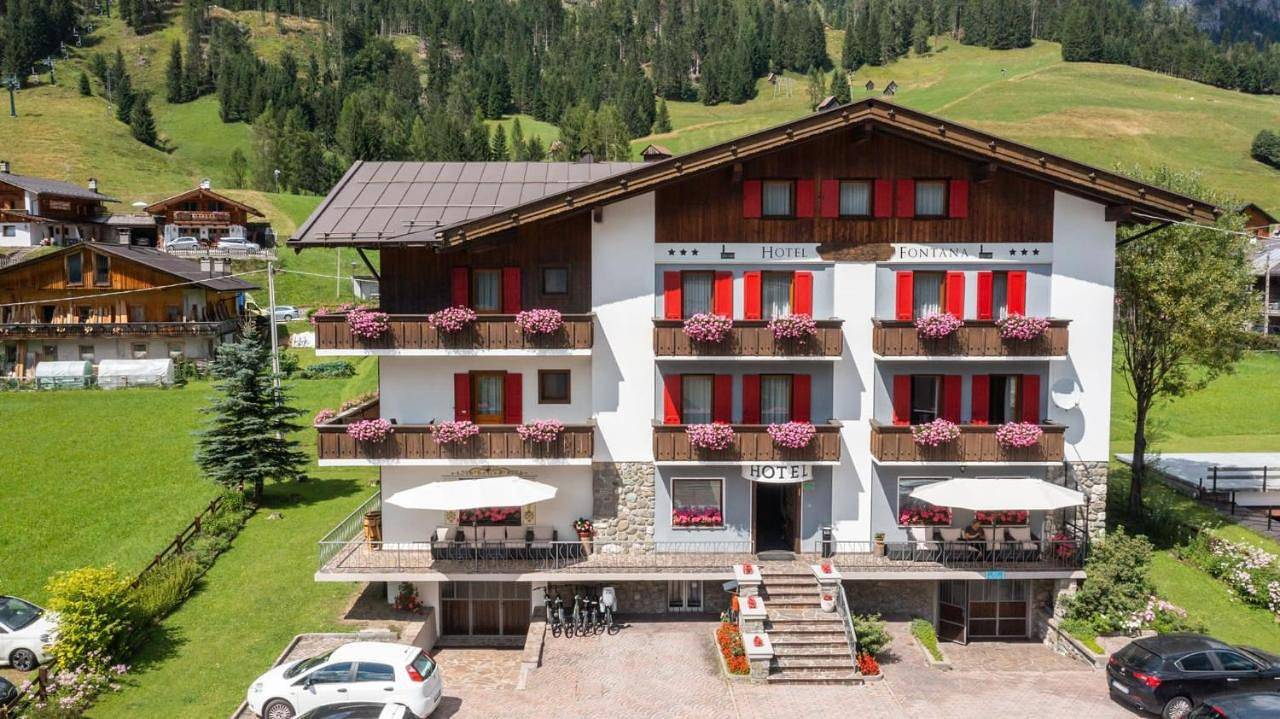 Hotel Fontana in Sappada, Karnischer Hauptkamm
