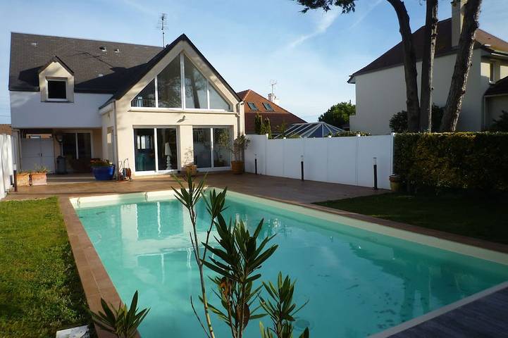 Villa pour 7 personnes, avec jardin ainsi que terrasse et jacuzzi en Normandie