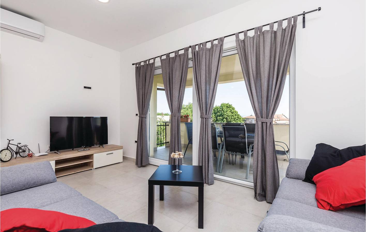 Escapade en bord de mer : appartement moderne de 2 chambres avec terrasse et parking in Općina Matulji, Opatija Riviera