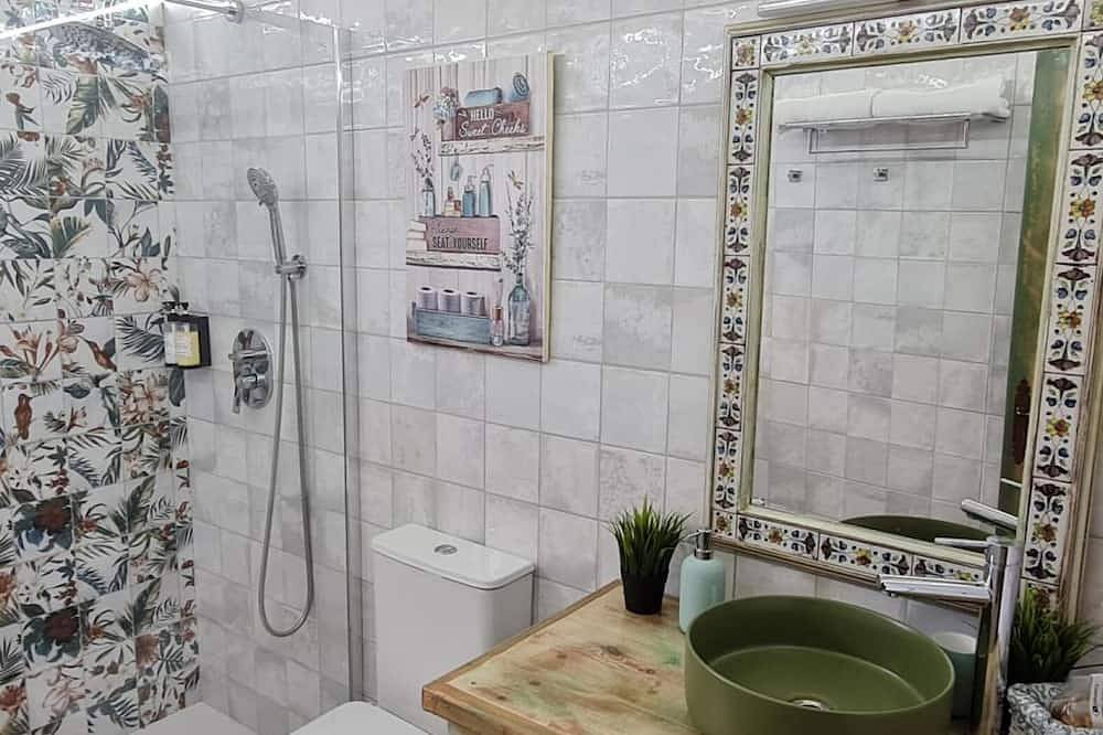 Hel leilighet, Studio 'Aitana' with Shared Pool, Wi-Fi and Air Conditioning in Busot, Costa Blanca