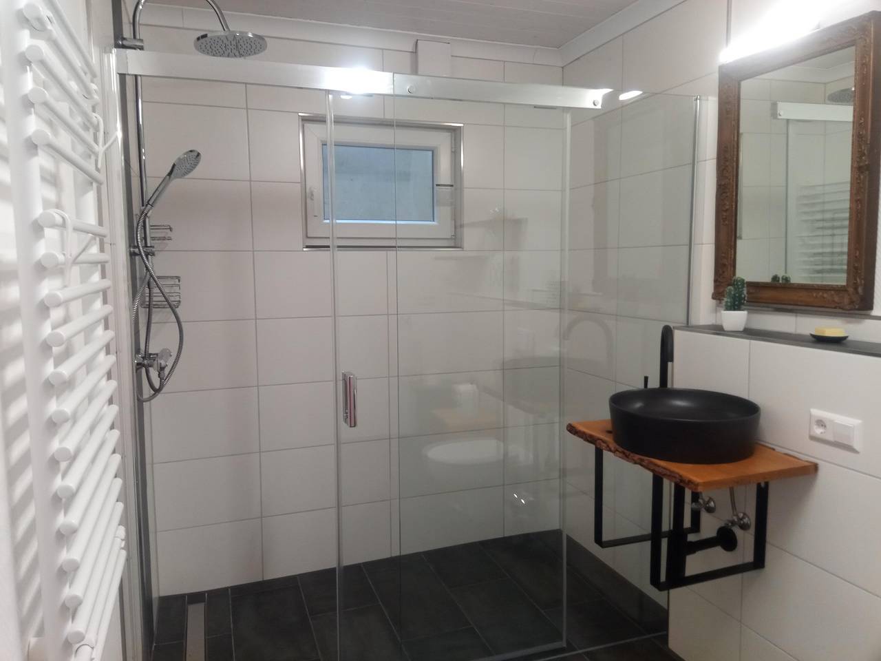 Ganze Ferienwohnung, Appartement/Fewo, Dusche, Wc, 1 Schlafraum in Auen, Landkreis Bad Kreuznach