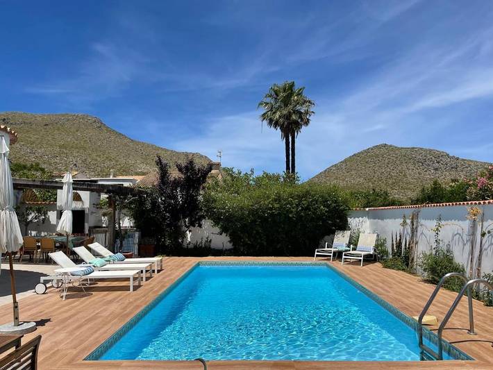 Luxus-finca für 6 Personen, mit Terrasse und Garten sowie Pool und Ausblick in Las Palmeras - 2