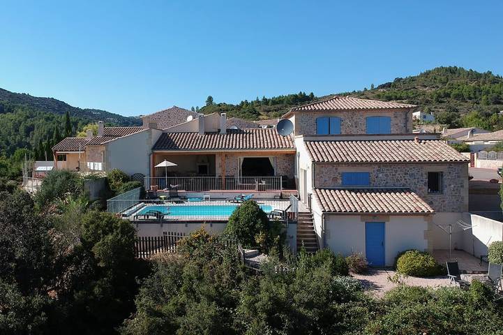 Villa pour 10 personnes, avec Jacuzzi et Terrasse