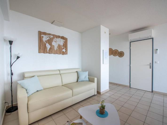 Gîte pour 4 personnes, avec terrasse dans Plage Des Tamaris Cavalaire Sur Mer - 3