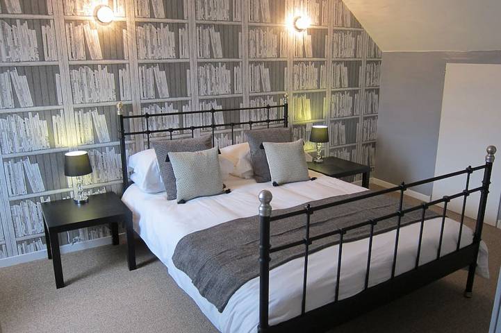 Location de vacances pour 4 personnes, avec jardin et terrasse à Frôlois - 4