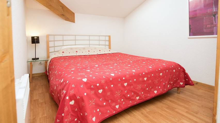 Gîte pour 7 personnes, avec balcon ainsi que sauna et piscine à Orelle - 3