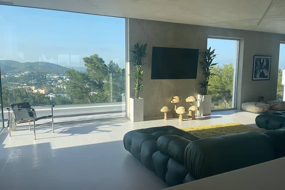 Can Rudayla - Featured in Cn Traveller & H Bazaar in Siesta, Santa Eulària des Riu