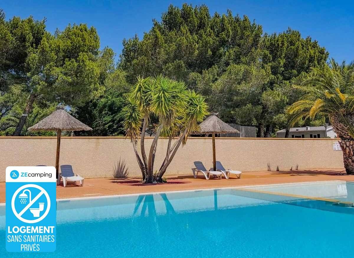 Zecamping 3 étoiles piscine chauffée animaux acceptés roulotte 15m2 in Sigean, Mittelmeerküste (Frankreich)
