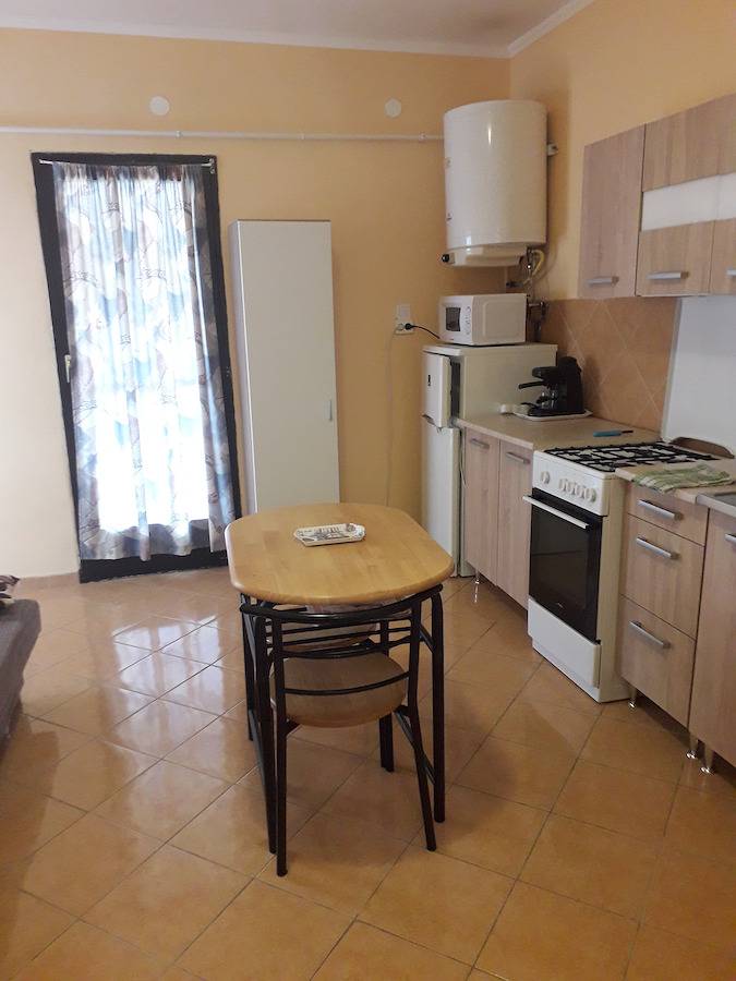 Ganze Wohnung, Studio-apartment für 2-4 Personen in Balatonlelle, Plattensee Südufer