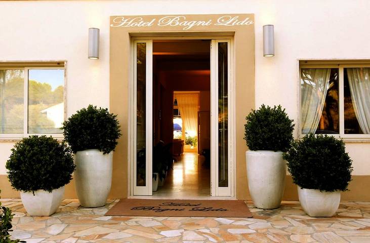 Hotel für 2 Personen, mit Garten und Ausblick sowie Terrasse in Vada - 3