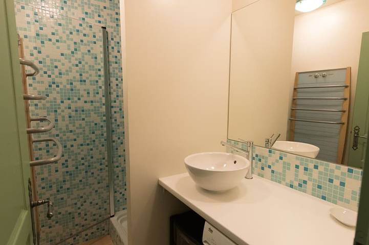 Gîte pour 5 personnes, avec terrasse et jardin à Ouveillan - 4