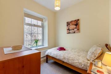 Log Cabin for 3 People in Ingleton, North Yorkshire, Photo 4