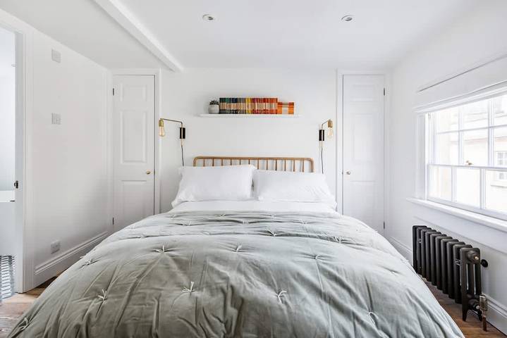 Holiday home for 4 people, child-friendly in Bath