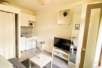 Appartement De Vacances pour 2 Personnes dans Issy-les-Moulineaux, Hauts-de-Seine, Photo 2