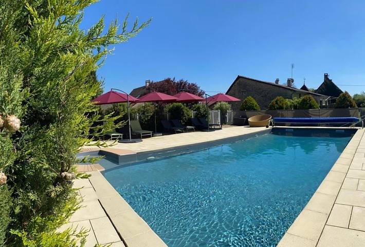 Riad pour 4 personnes, avec Jardin et Piscine à Champagny-sous-Uxelles