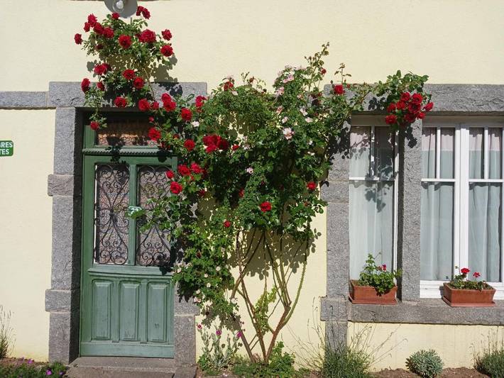 Gîte pour 3 personnes, avec Jardin et Vue à Liézey - 4