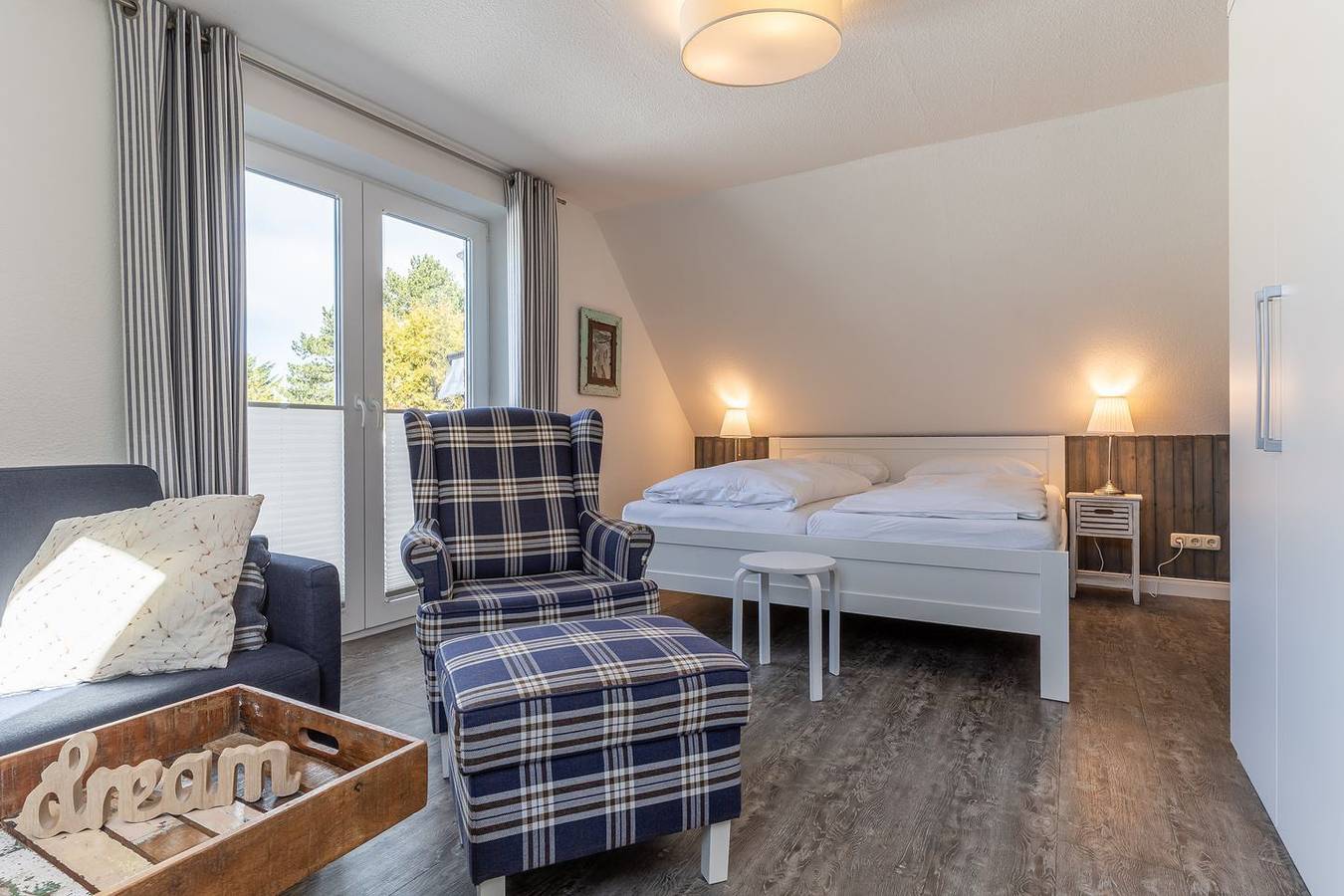 Ganze Wohnung, Ausguck - Appartement in toller Lage mit Dachterrasse in St. Peter-Bad, St. Peter-Ording