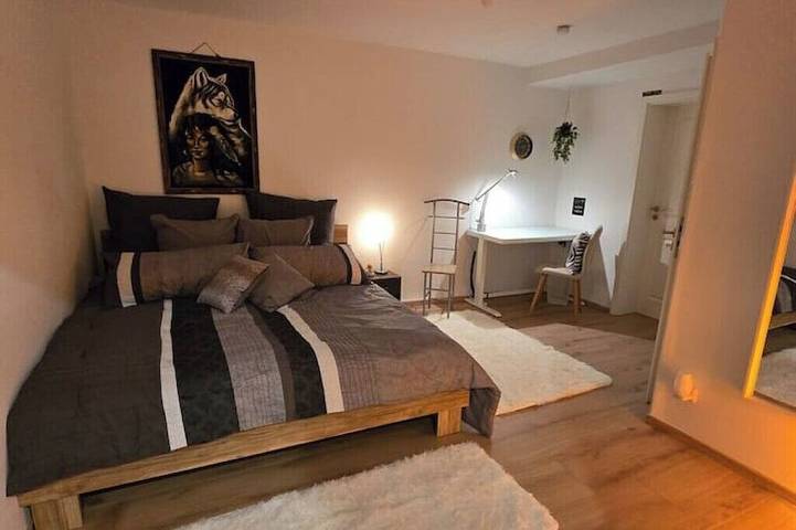 Ganze Wohnung, Klein aber Oho, vor den Toren Kölns in Pulheim, Rhein-Erft-Kreis