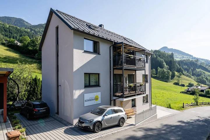 Ferienhaus für 35 Personen, mit Balkon