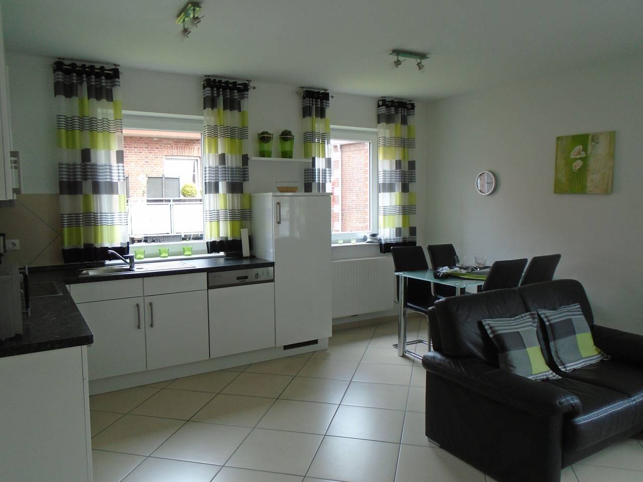 Ganze Wohnung, Ferienwohnung mit Balkon und Wlan in Horumersiel, Südliche Nordseeküste