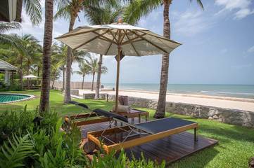 Station pour 3 personnes, avec bassin pour enfant et piscine ainsi que jardin et vue à Hua Hin