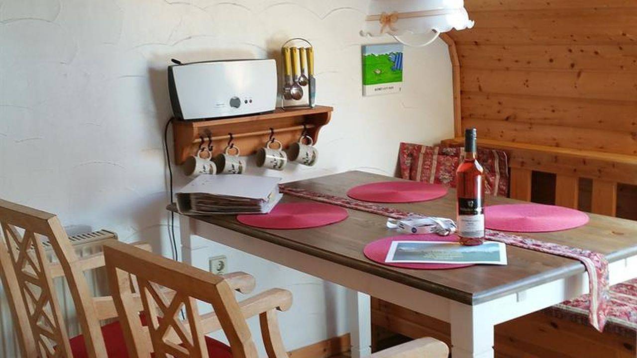 Ganze Ferienwohnung, Ferienwohnung für 5 Personen (70 m²) in Bleckhausen in Bleckhausen, Vulkaneifel