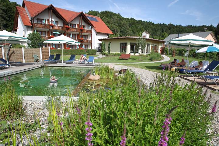 Hotel-Gasthof "Zur Linde" - Doppelzimmer in Kipfenberg, Altmühltal