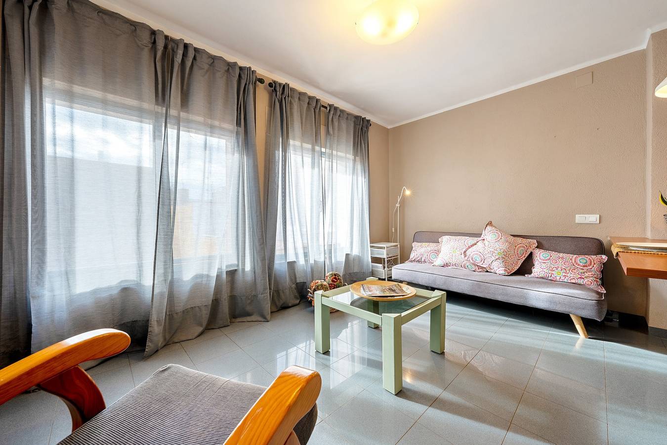 Entire apartment, Apartment 'Super Terraza' with Private Terrace, Wi-Fi and Air Conditioning in Amposta, Delta de l'Ebre