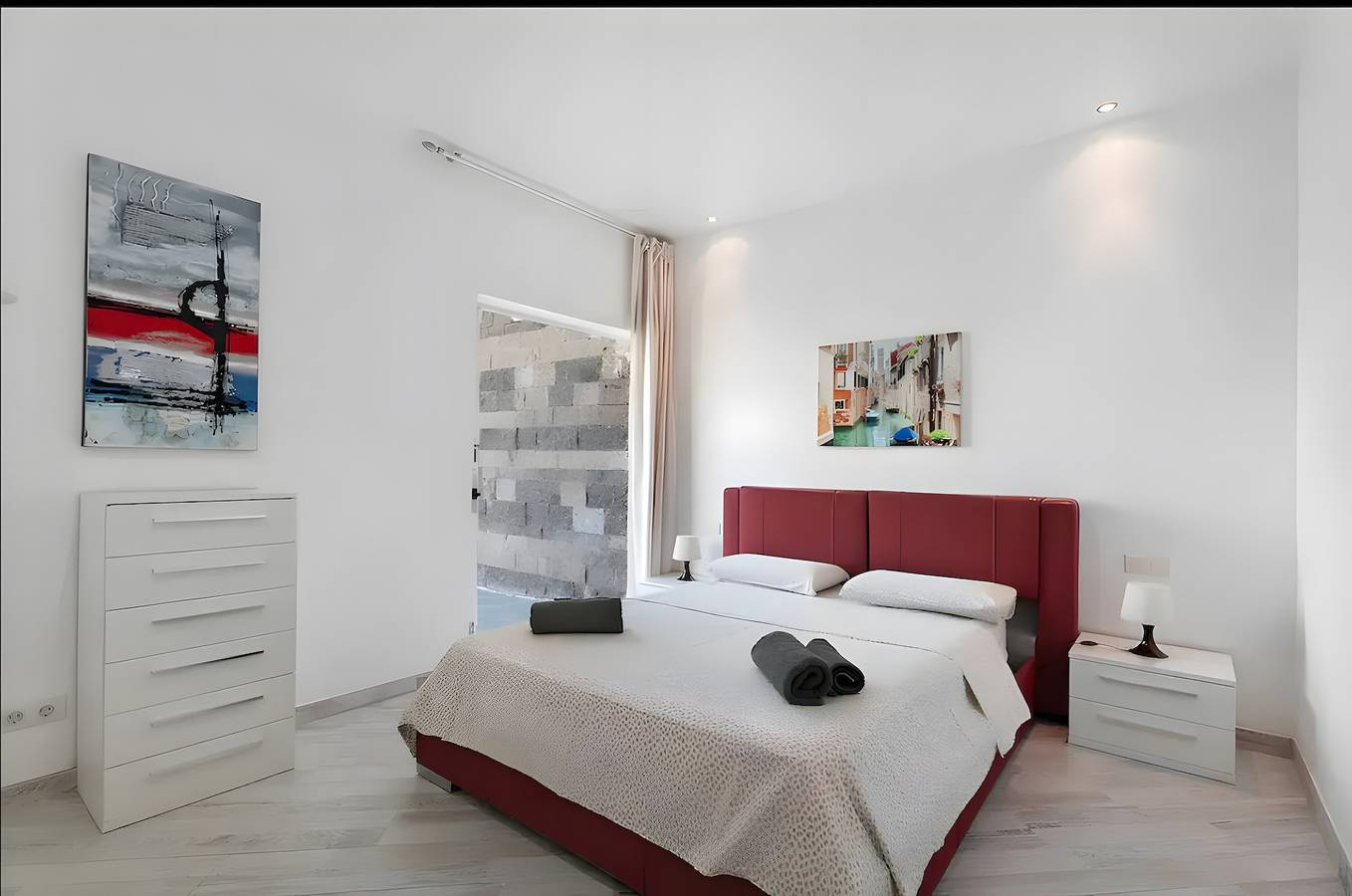 Villa de vacaciones 'Lujo Duque Mi Sol' con vistas al mar, Wi-Fi y aire acondicionado in Playa del Duque, Adeje