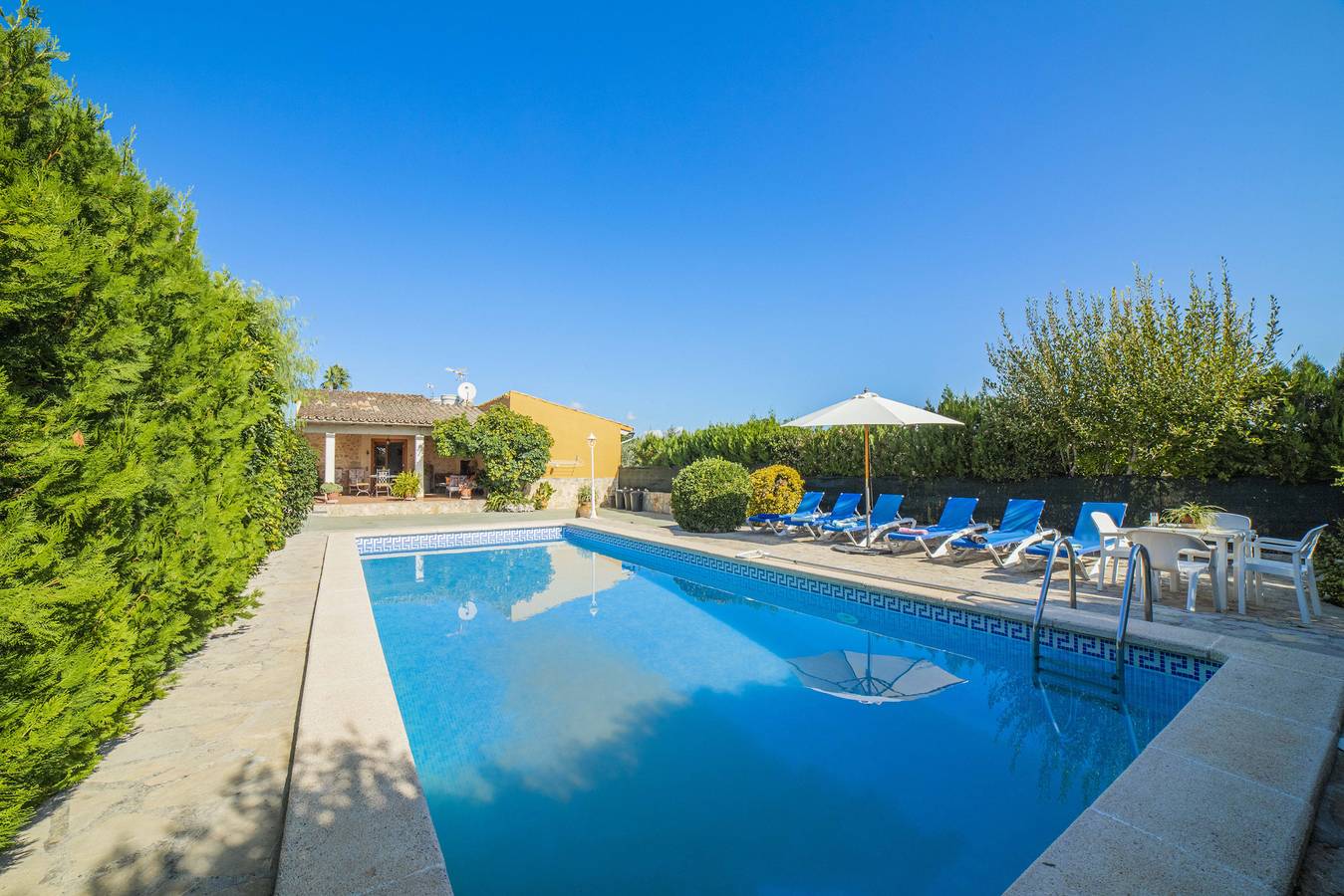 Sa Sini Mallorca Villa Selection in Búger, Interior de Mallorca