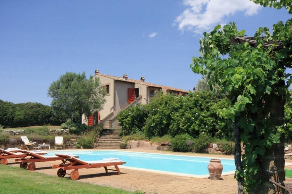 Bagnoletto, splendid farmhouse in the open countryside in Orte, Terni Provinz