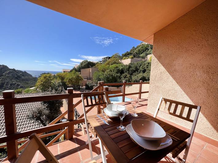 Appartement de vacances pour 4 personnes, avec balcon et piscine