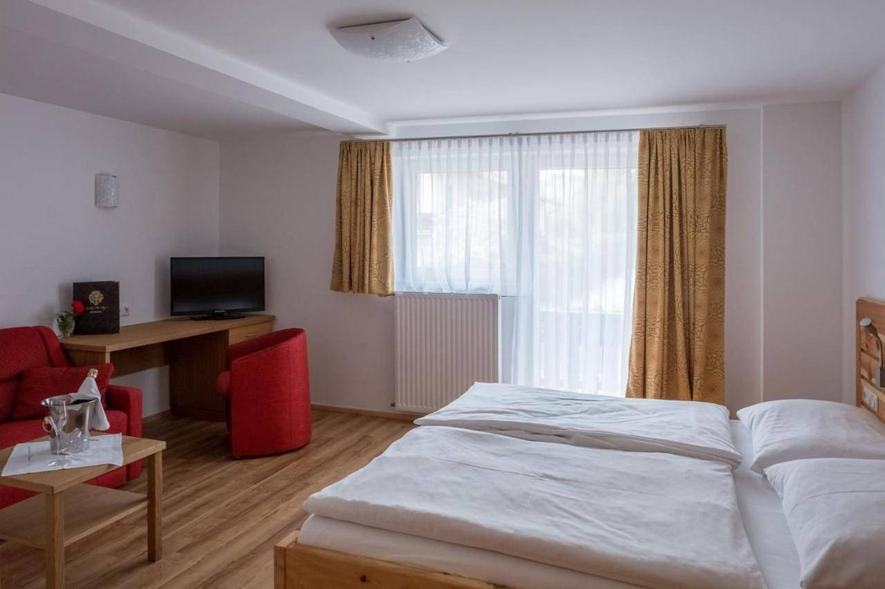 Hotel Hemetsberger in Attersee am Attersee, Attergau