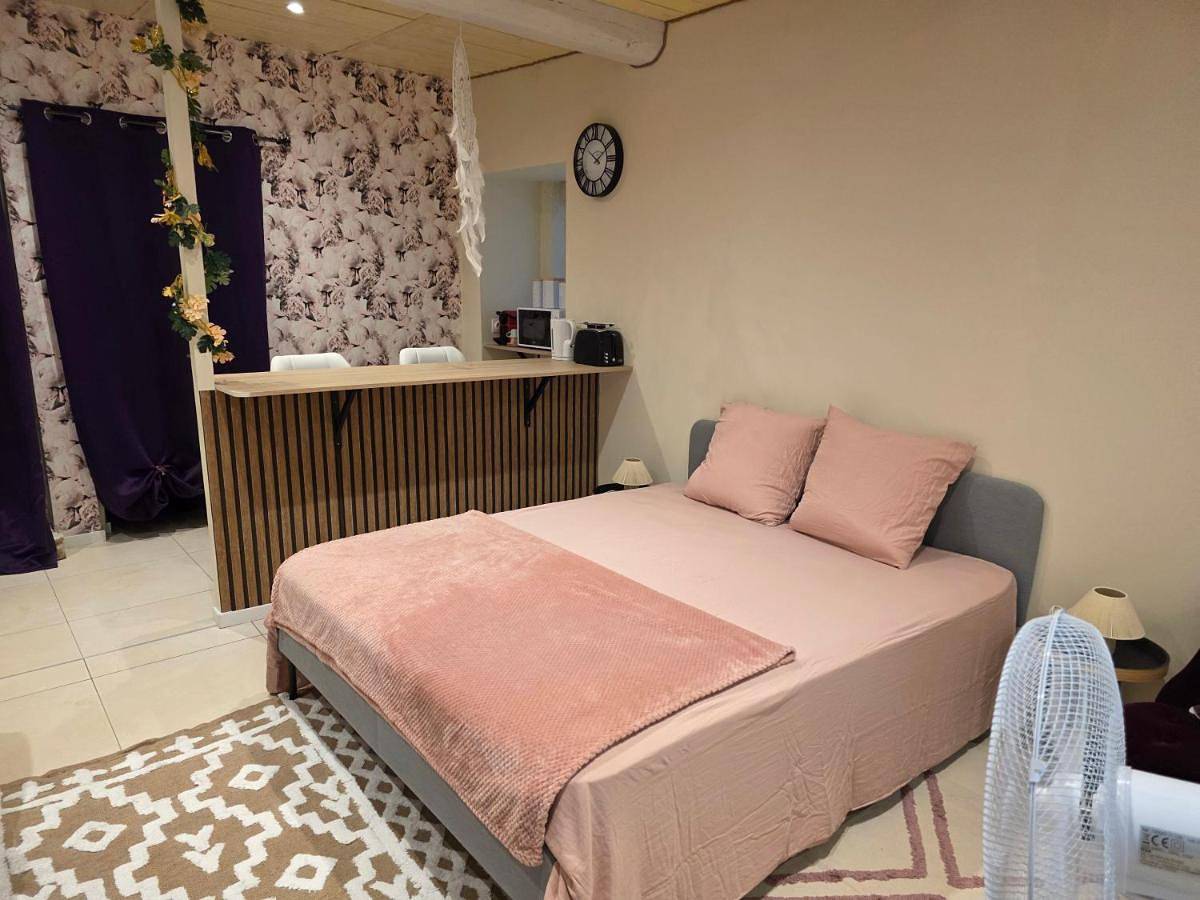 Appartement entier, Chez Karine - Appartement in Lédenon, Région de Nîmes