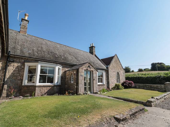 Cottage for 10 people, with garden in Northumberland