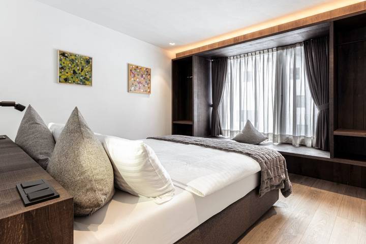 Entire apartment, Apartment "Villa Margareth Selva" with Mountain View, Balcony & Wi-Fi in Wolkenstein, Dolomiti Superski