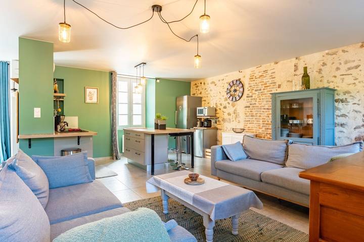 Gîte pour 12 personnes, avec terrasse - 1