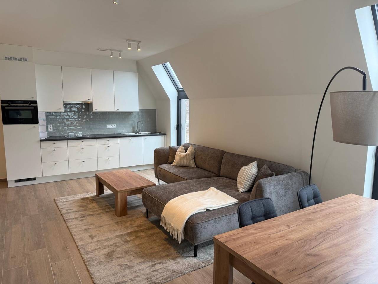 Ganze Wohnung, Stadtwohnung mit Terrasse in Hasselt, Hasselt und Umgebung
